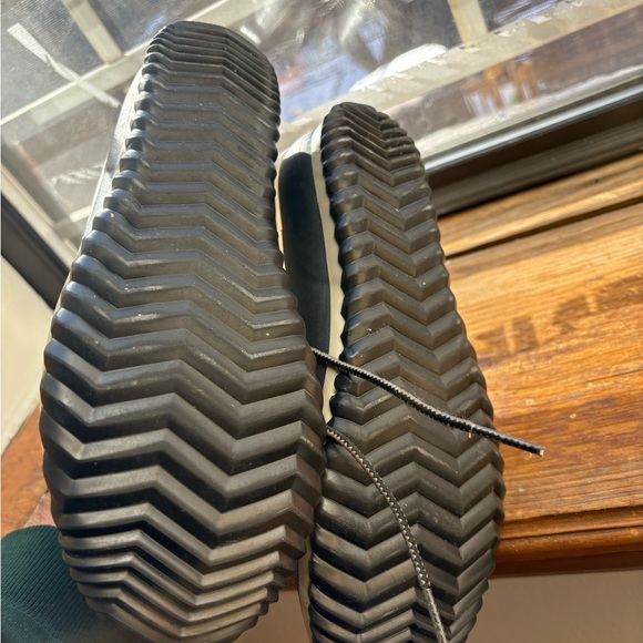 Sorel Waterproof Boots - Picture 3 of 3